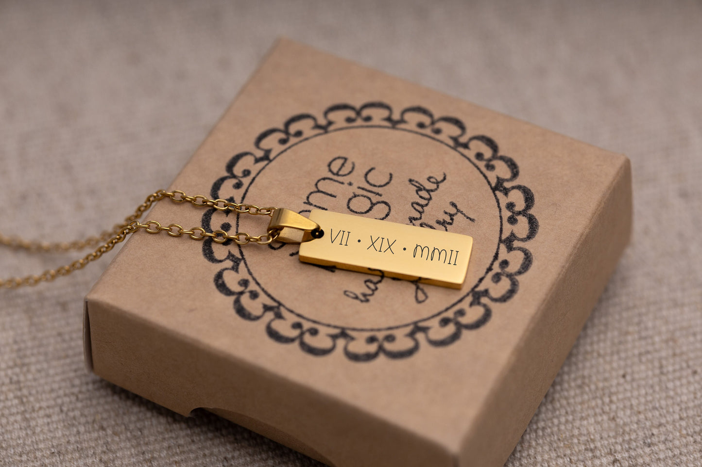 Custom Engraved Bar Necklace - Personalized Vertical Name Pendant, Jewelry Gift for Her, Dainty Necklace for Women, Anniversary Gift, KP.2