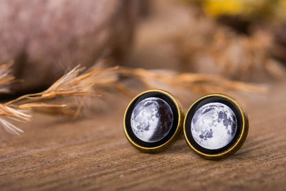 Custom Moon Phase Earrings, Birthday Gift for Women, Girlfriend Gift, Custom Birth Moon, Personalized Jewelry Gift, Moon Studs, AU.1