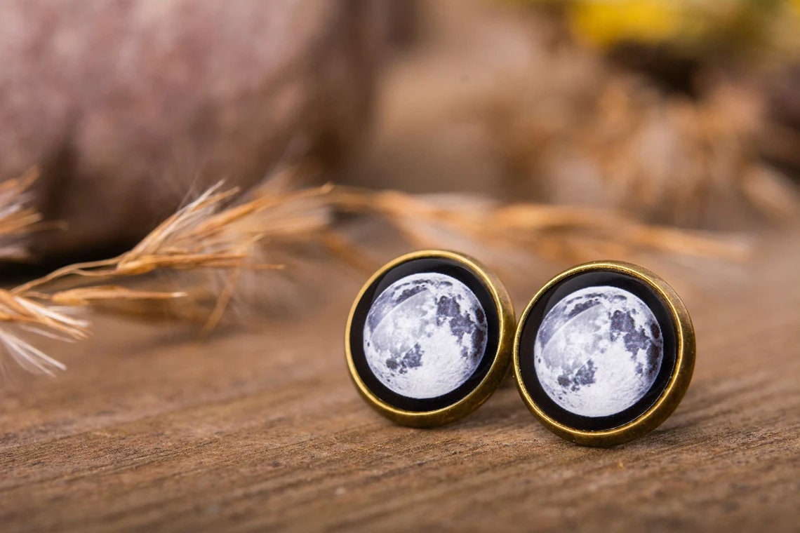 Custom Moon Phase Earrings, Birthday Gift for Women, Girlfriend Gift, Custom Birth Moon, Personalized Jewelry Gift, Moon Studs, AU.1