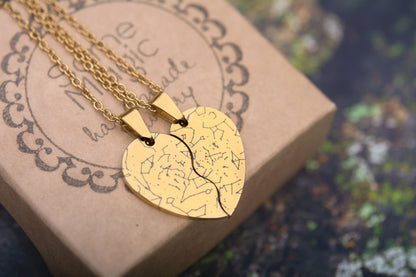 Set of 2 Split Heart Necklaces - Personalized Broken Heart Couple Jewelry - Custom Engraved Gift for Couples, Best Friends, Sisters, KP.4 x2