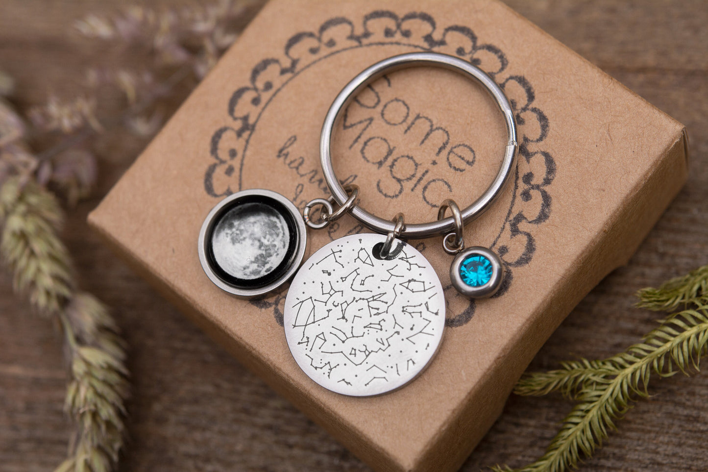 Star Map + Moon Phase + Birthstone Keychain, Star Map by Date, Custom Moon Phase Keyring, Engraved Personalized Birthday Gift for Women RP.1