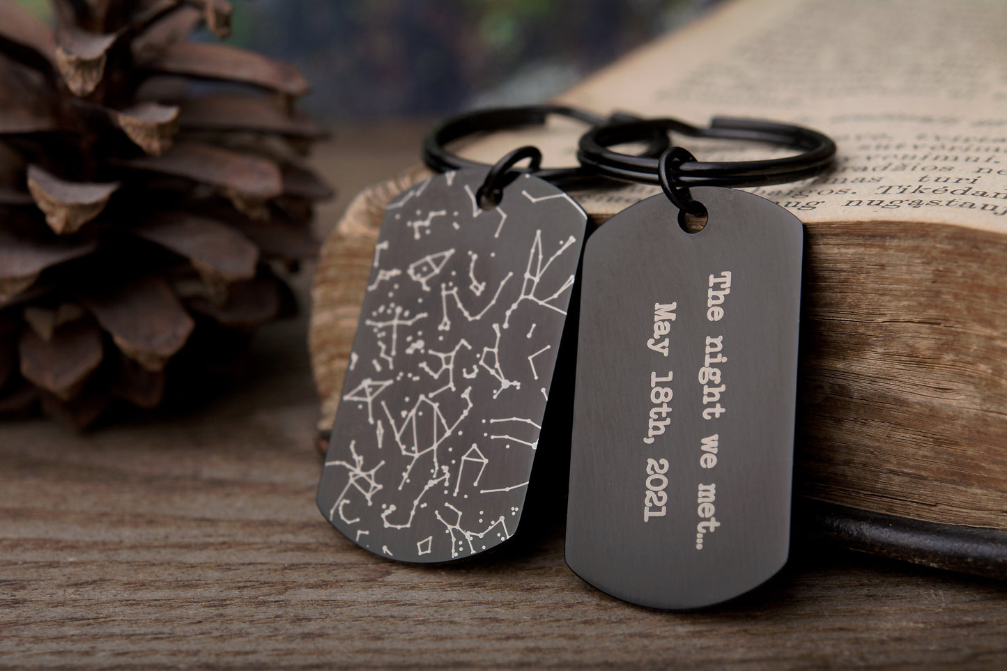 Custom Star Map Keychain, Engraved Personalized Night Sky Keyring, Star Map by Date, Birthday Gift for Men, Anniversary Gift for Him, RP.2