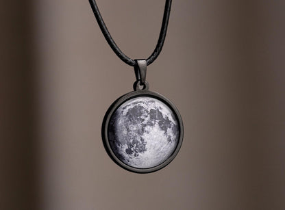 Moon Necklace for Him - Custom Pendant for Men with Moon Phase by Date, Personalized Jewelry Birthday or Anniversary Gift for Boyfriend RP.1