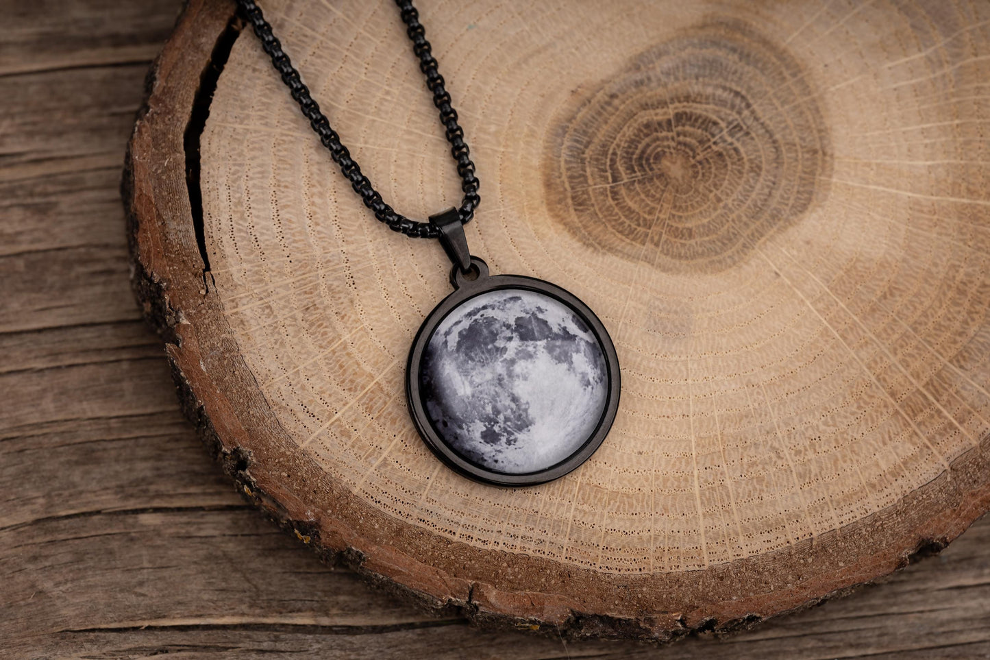 Custom Moon Phase Necklace with Engraving on Back, Birthday Gift For Men, Anniversary Gift For Him, Personalized Pendant for Boyfriend, RP.1