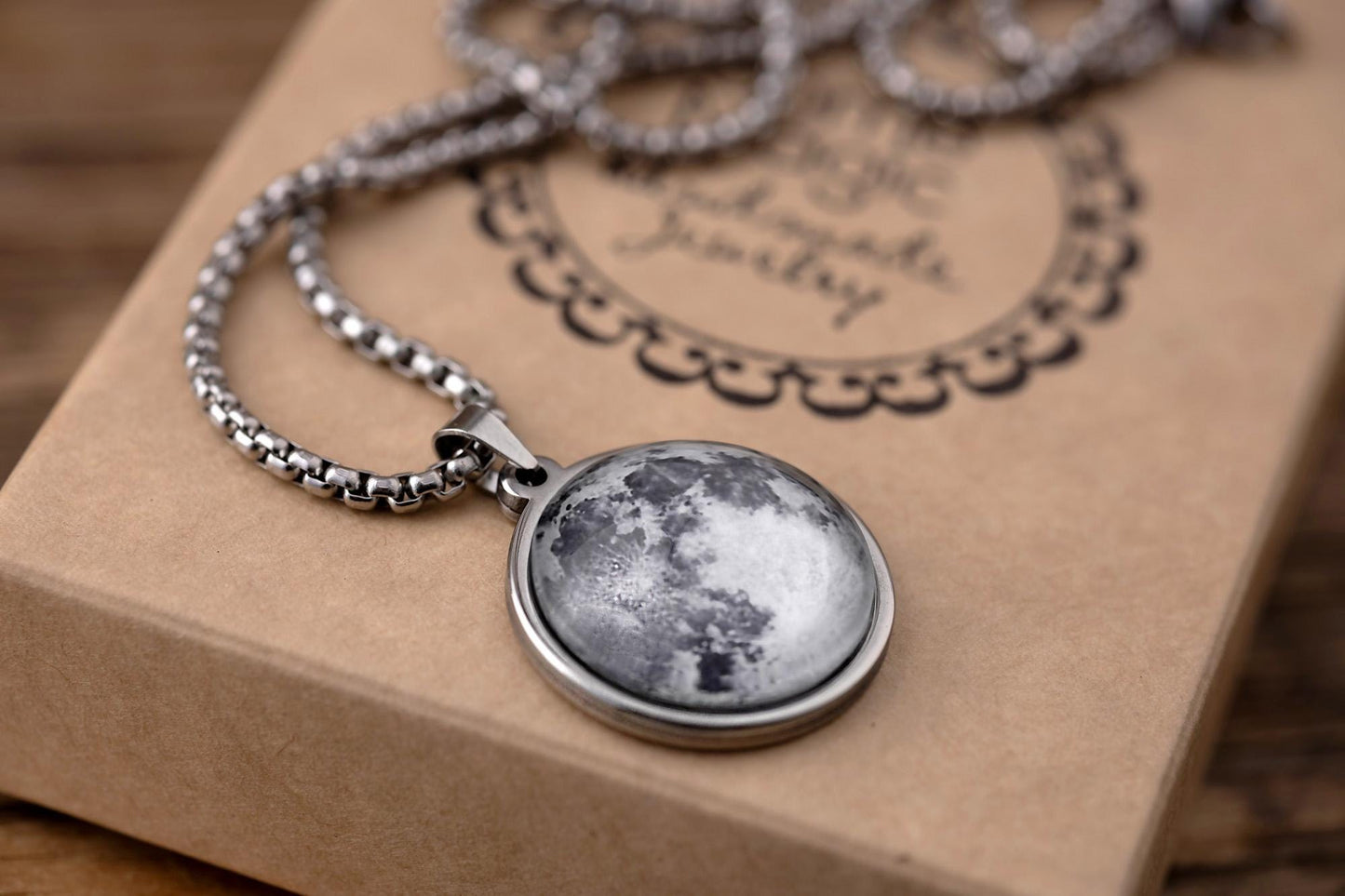 Moon Necklace for Men with Custom Lunar Phase from Your Special Date, Personalized Jewelry - Birthday or Anniversary Gift for Him, RP.1