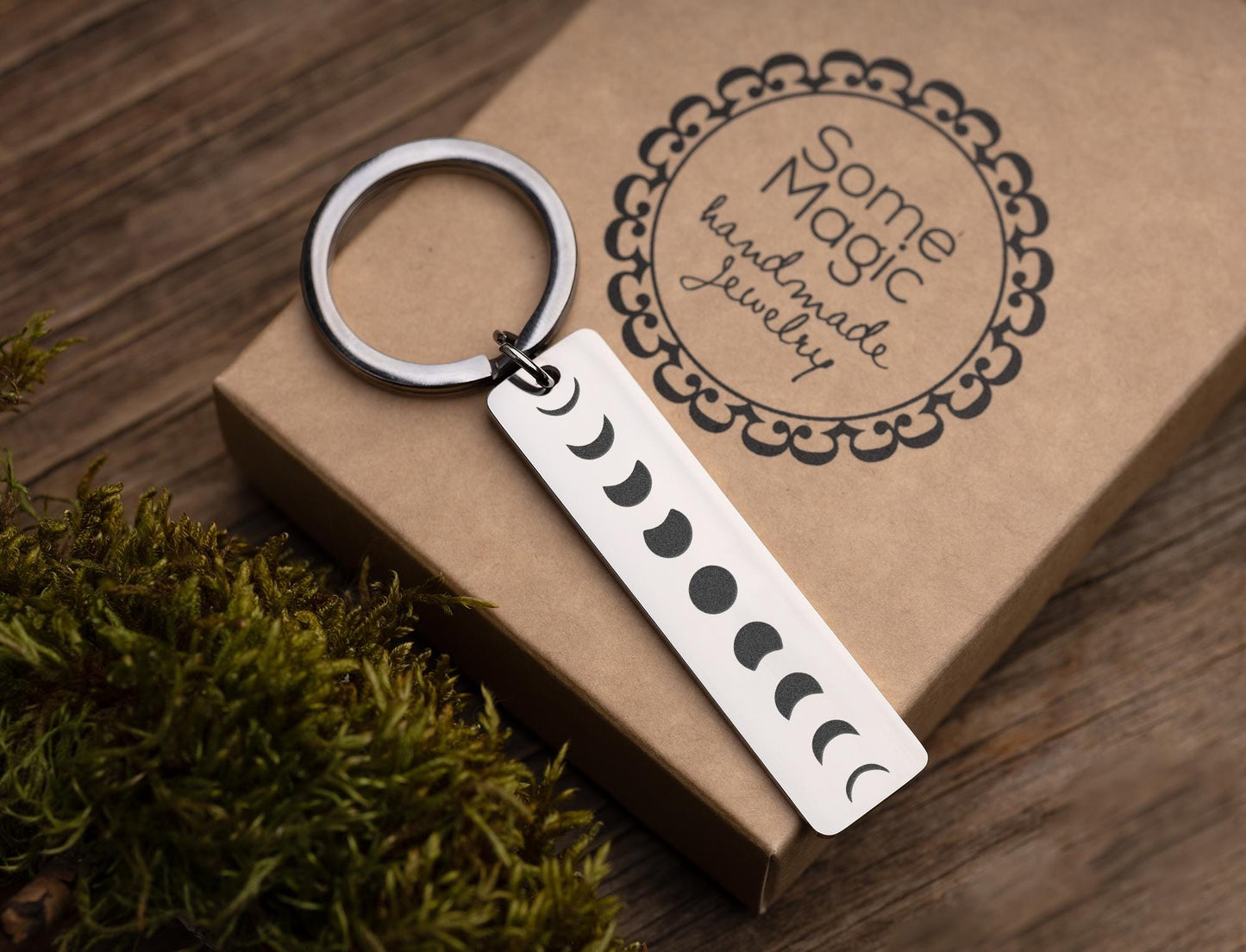 Custom Celestial Keychain with Phases of the Moon, Full Moon Cycle Keyring, Anniversary or Birthday Gift for Girlfriend or Boyfriend, C.2