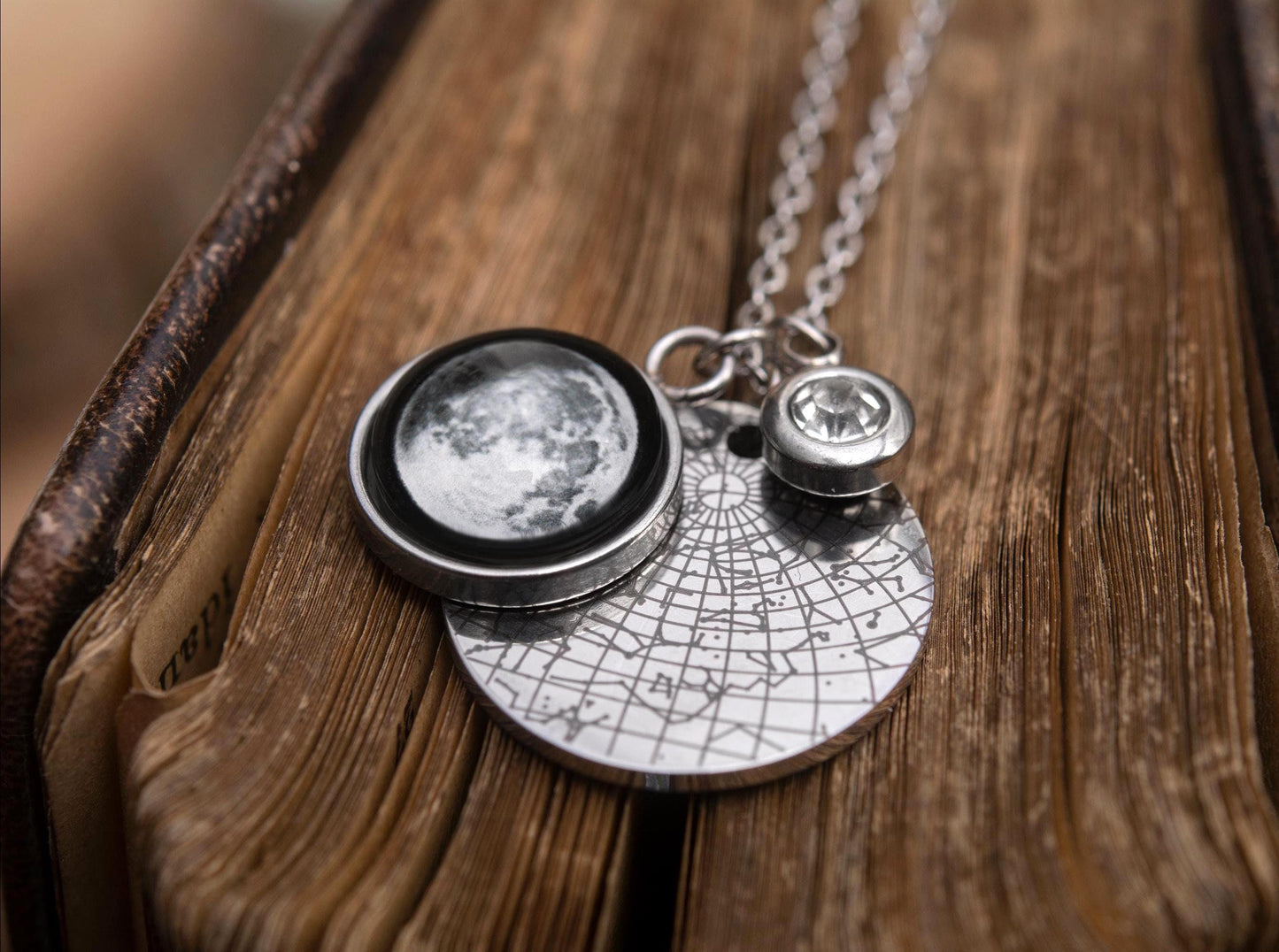 Star Map Necklace with Custom Moon Phase and Birthstone, Star Map by Date, Custom Birth Moon, Personalized Jewelry Birthday Gift, KP.7