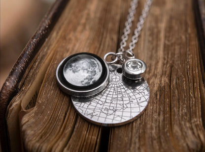 Star Map Necklace with Custom Moon Phase and Birthstone, Star Map by Date, Custom Birth Moon, Personalized Jewelry Birthday Gift, KP.7