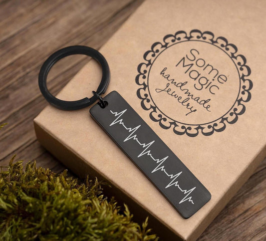 Personalized Heartbeat Keychain - Baby Cardiogram or Soundwave Keyring, Memorial Heartbeat Keepsake, Custom Engraved New Daddy Gift, C.2