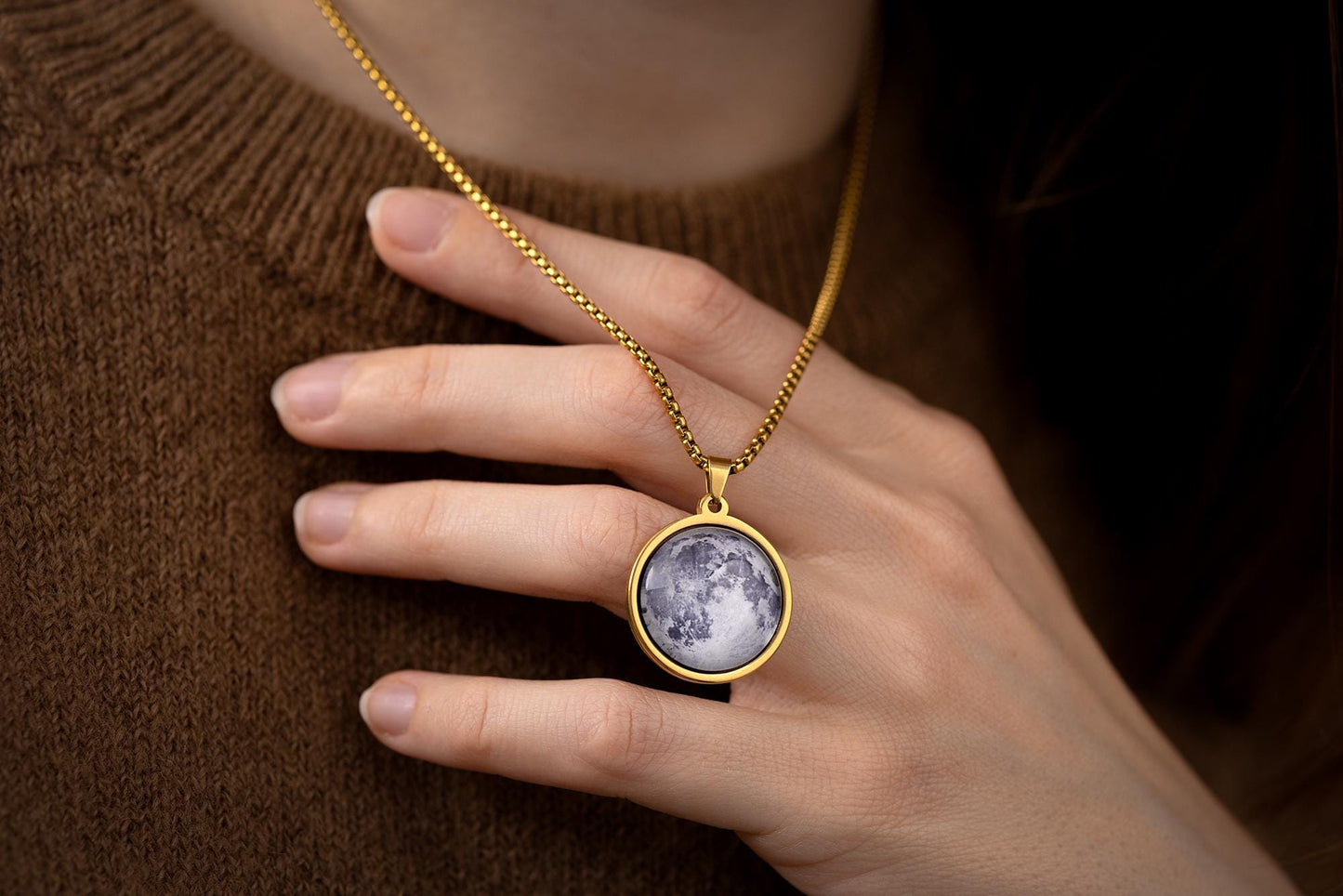 Moon Necklace for Men with Custom Lunar Phase from Your Special Date, Personalized Jewelry - Birthday or Anniversary Gift for Him, RP.1