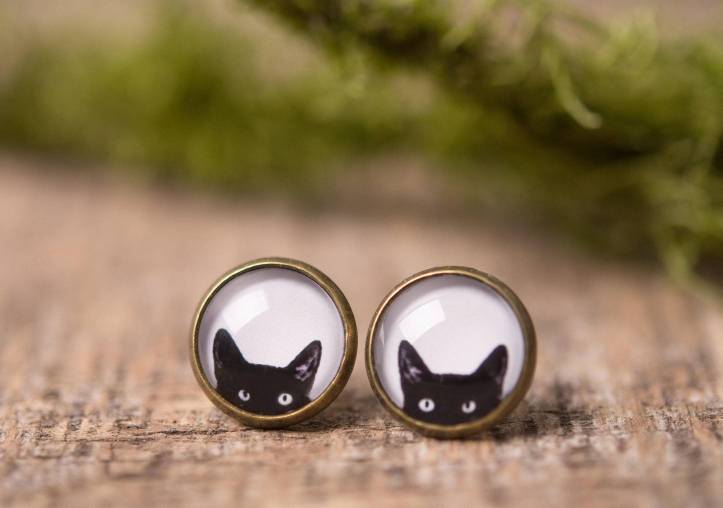 Peeking Cat Earrings, Cat Lover Gift, Funny Cat Jewelry, Cat Owner Gift, Cute Stud Earrings, Birthday Gift for Teen Girl, Teenager Gift, C.1