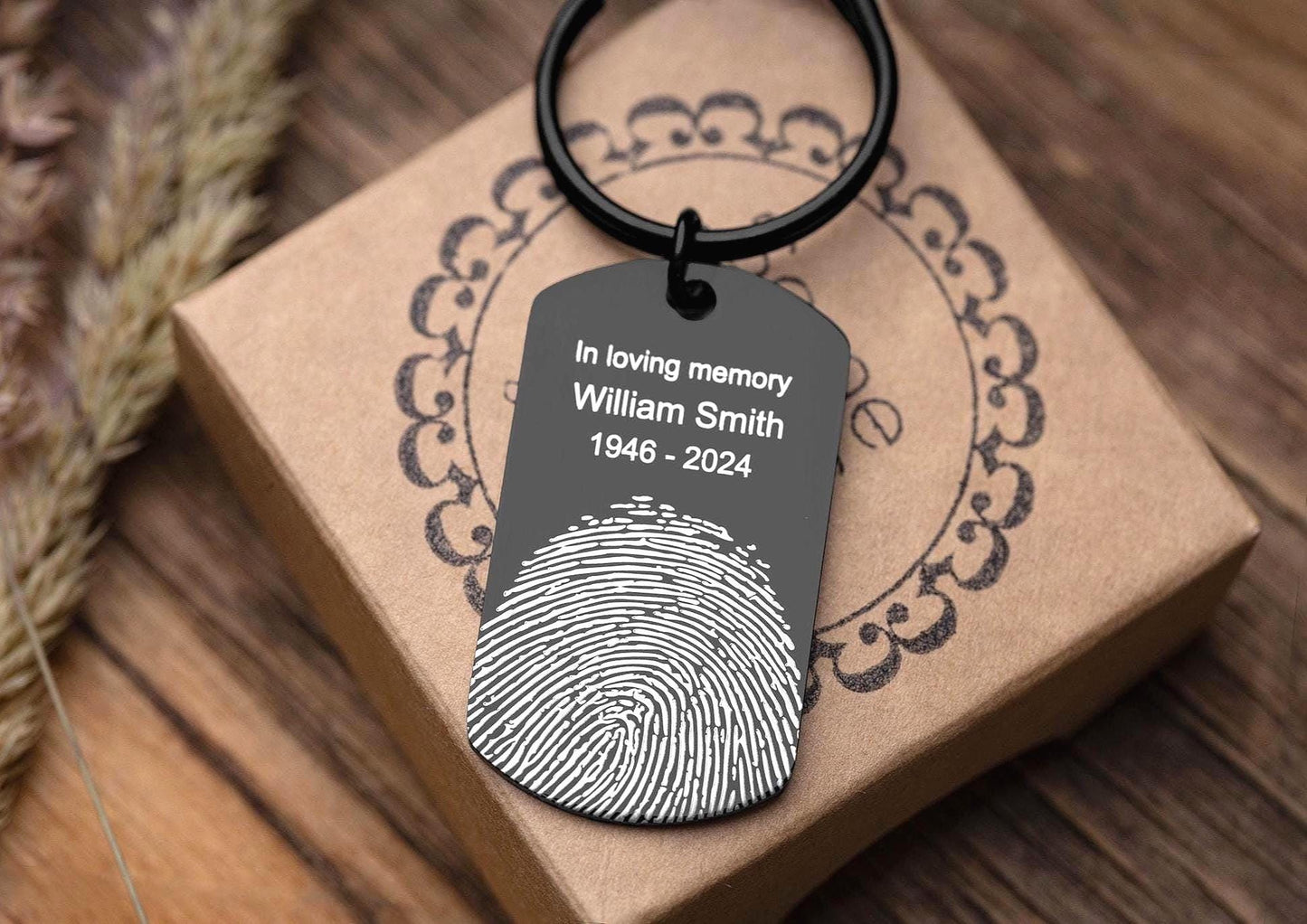 Mom Memorial Gift Keychain with Fingerprint and Handwriting, Sympathy Keepsake Gift, Engraved Custom Keyring, Personalized Grief Gift, C.2