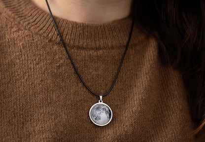 Moon Necklace for Him - Custom Pendant for Men with Moon Phase by Date, Personalized Jewelry Birthday or Anniversary Gift for Boyfriend RP.1