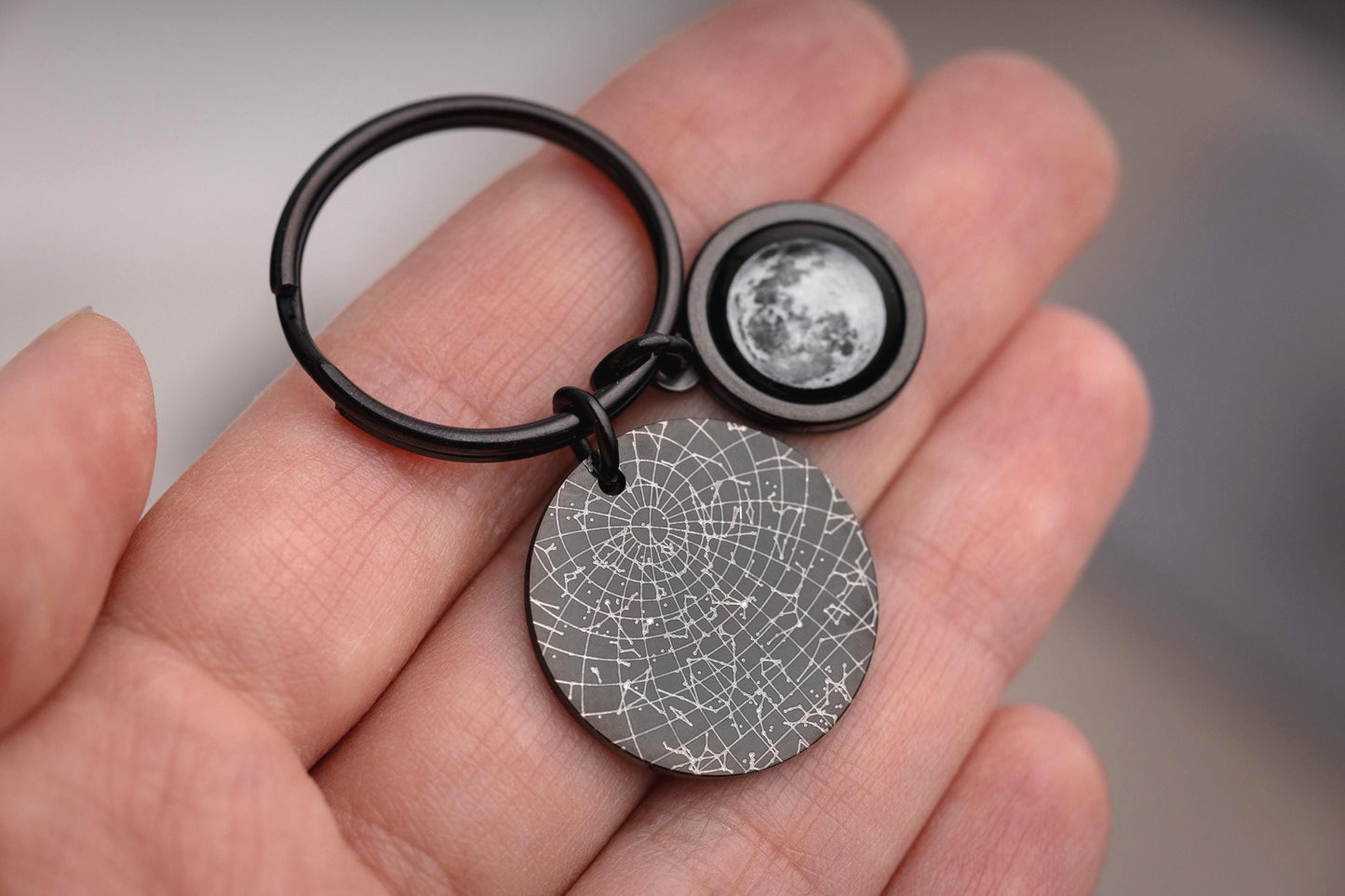 Personalized Birthday Gift for Him, Custom Star Map And Moon Phase Keychain, Night Sky by Date, First Date or Wedding Anniversary Gift, RP.1