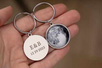 Silver Moon Phase Keychain, Personalized Gift for Him or Her, Christmas Gift for Boyfriend or Girlfriend, Custom Birthday Gift for Mom, RP.1