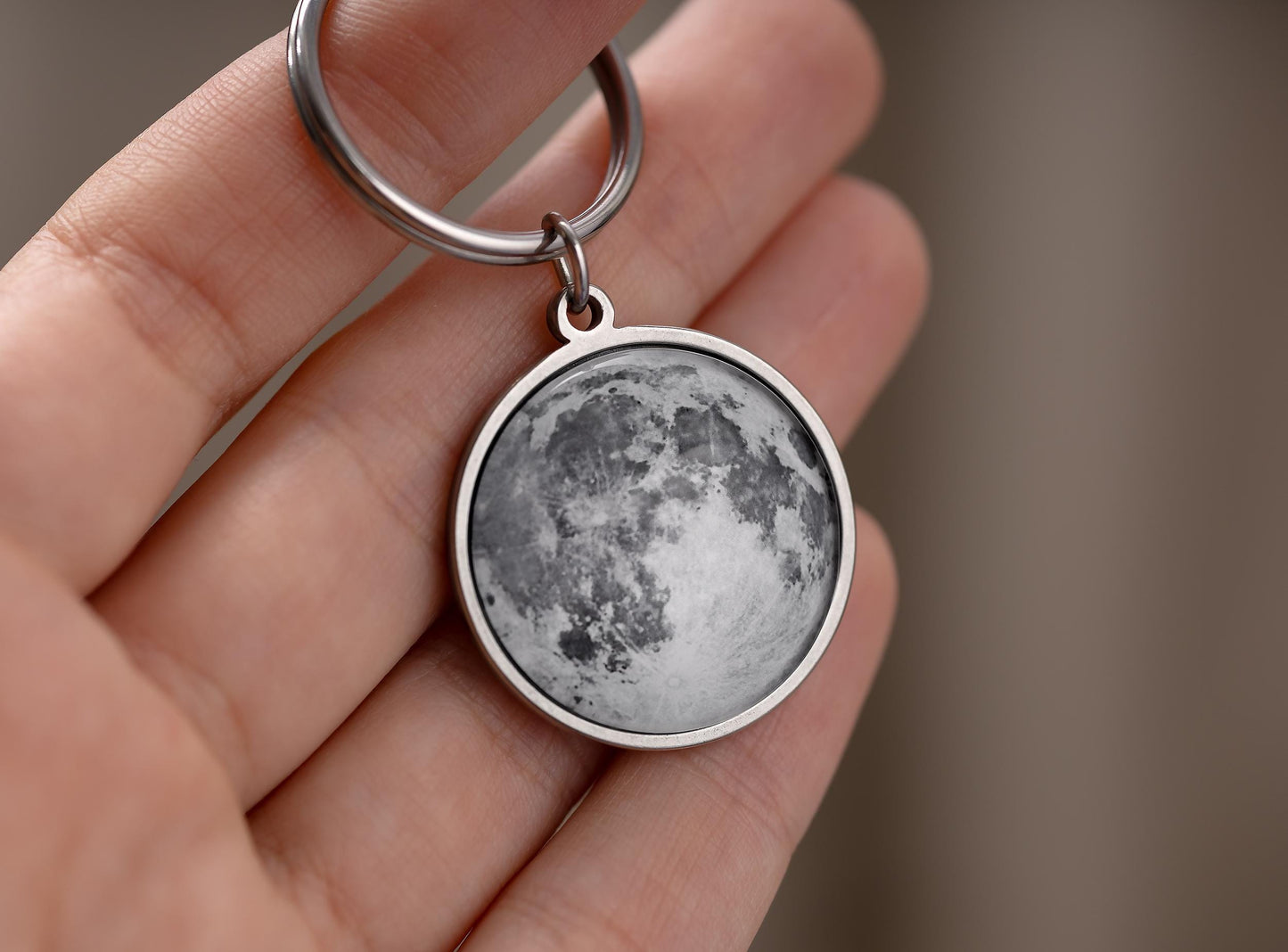 Gold Moon Phase Keychain, Personalized Gift for Him or Her, Christmas Gift for Wife or Girlfriend, Custom Birthday Gift for Daughter, RP.1