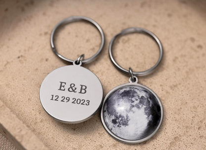 Custom Moon Phase Keychain, Personalized Gift for Him or Her, Christmas Gift for Boyfriend or Girlfriend, Birthday Gift for Dad or Mom, RP.1