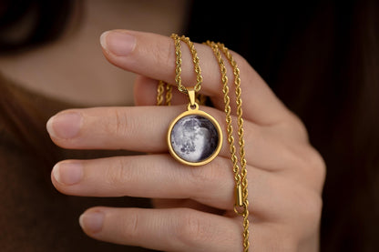 Custom Moon Phase Necklace with Twisted Chain, Birthday Gift for Mom, Personalized Jewelry Gift for Women, Anniversary Gift for Her, RP.1